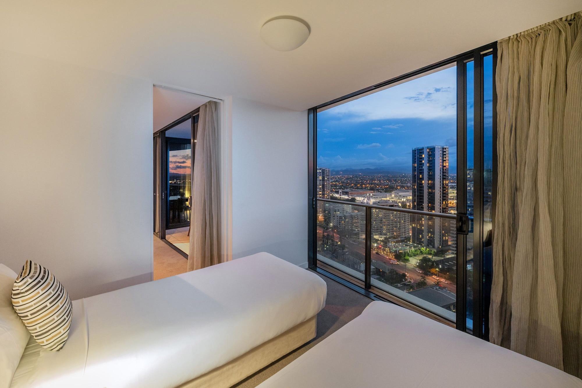 Peppers Broadbeach Aparthotel 5*